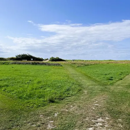 Prázdninový dům Ellinor - 190m From The Sea By Interhome *