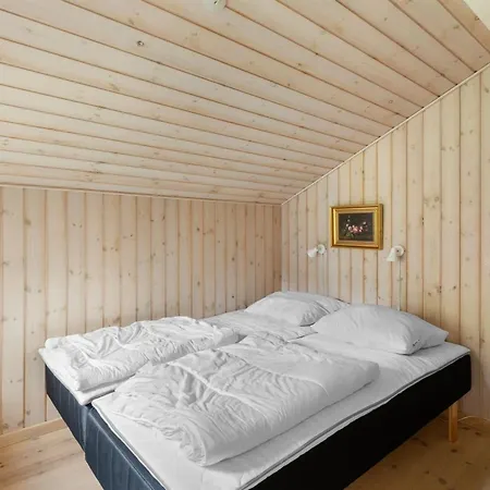 Prázdninový dům Ellinor - 190m From The Sea By Interhome *